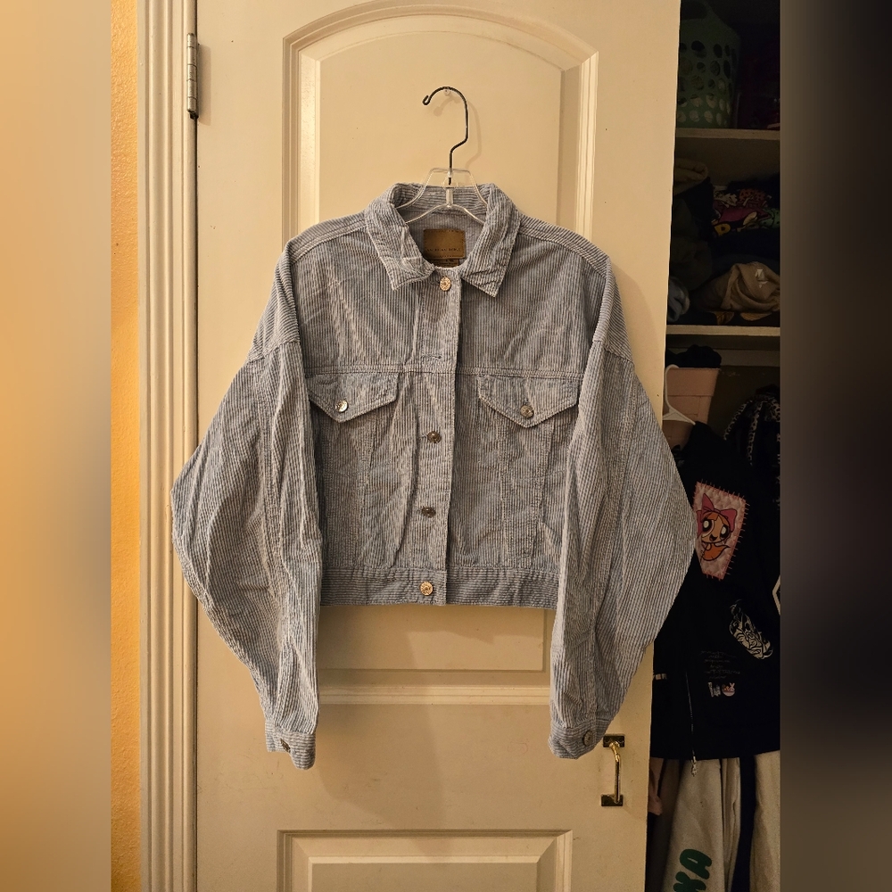 American Eagle Cropped Corduroy Blue Jacket Sz M